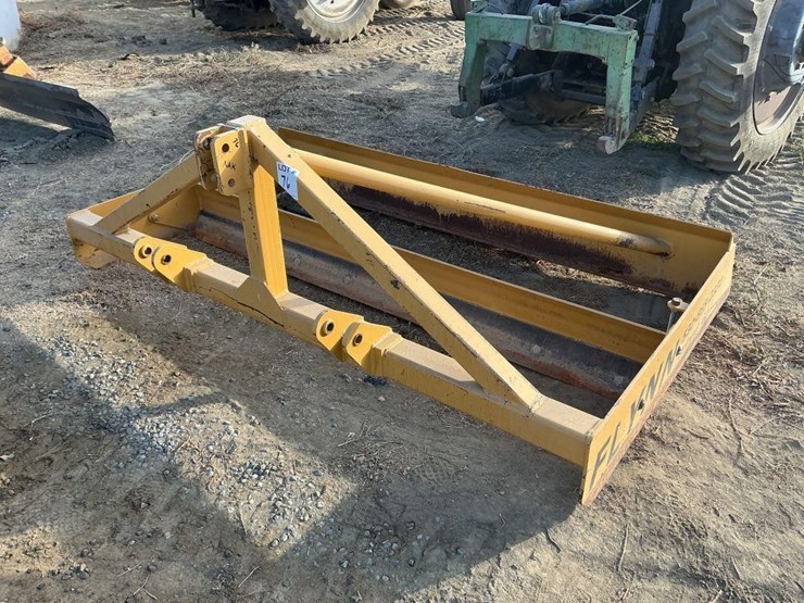 flynn,-mfg.-8'-3-pt-asphalt-float-image-2