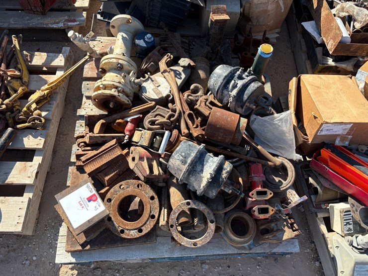 (3-pallets)-w/-water-coolers,-hydraulic-&-gas-hoses,-ratchet-straps,-slip-dies,-flanges,-etc.-image-1