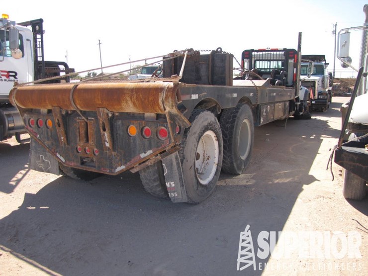 2009-mack-gu713-t/a-bed-truck-image-4