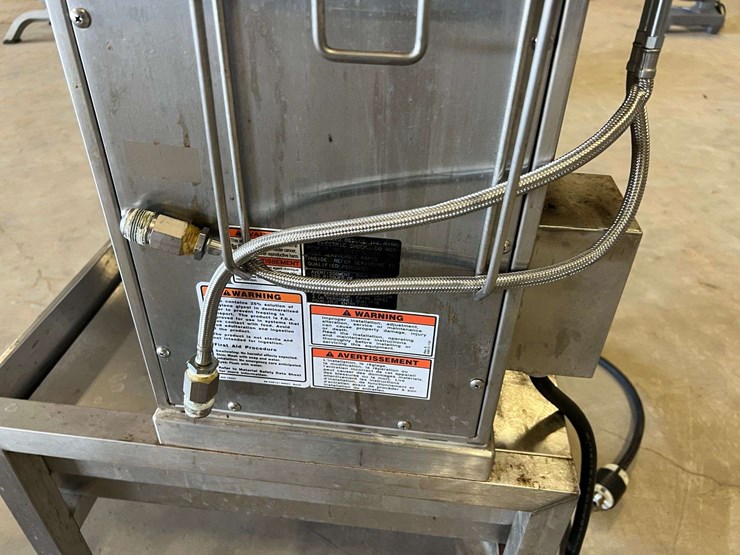 vulcan-k12ett-electric-tilting-steam-kettle-w/-stand-image-8