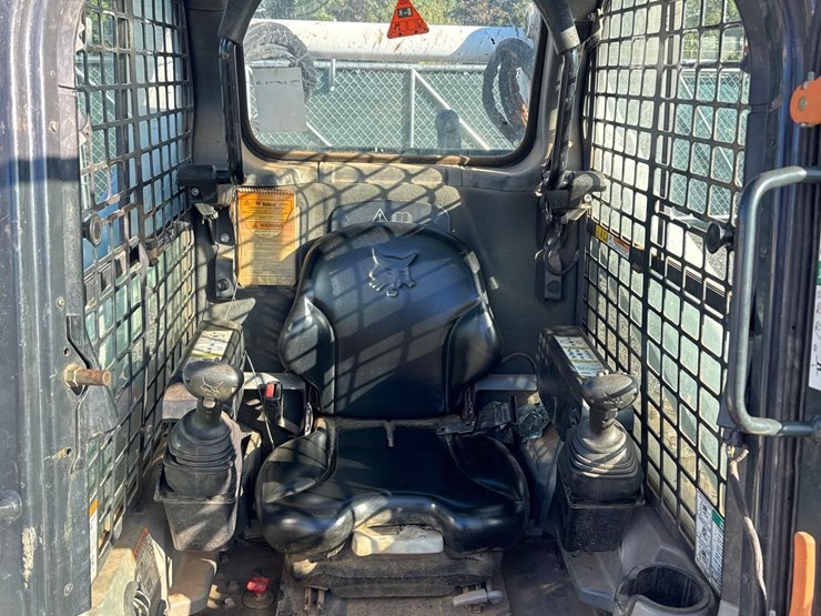 2018-bobcat-t770-image-21