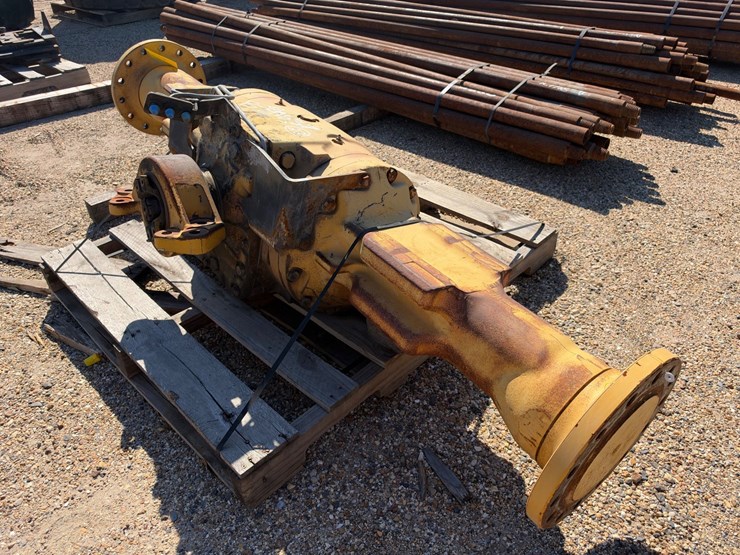 #41537-•-rear-end-for-heavy-duty-equipment-image-2