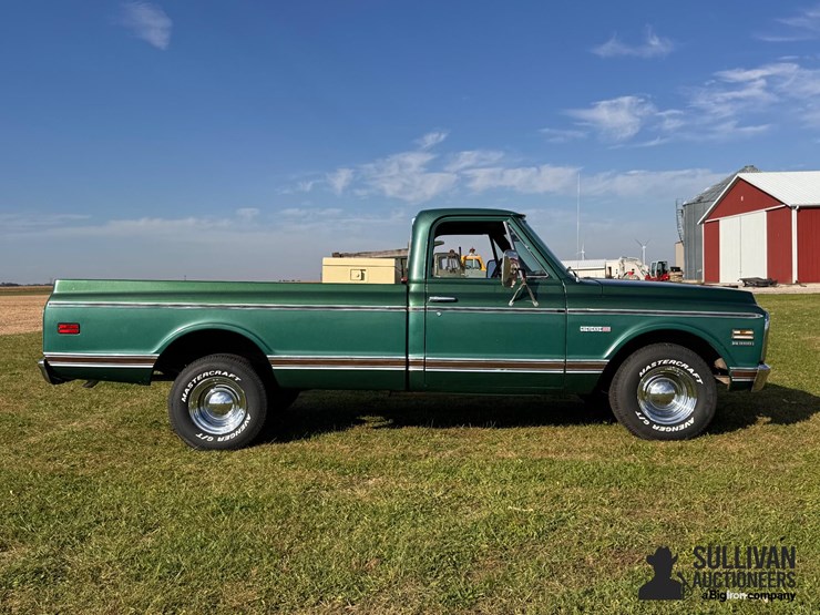 1972-chevrolet-c10-pickup-truck-image-4