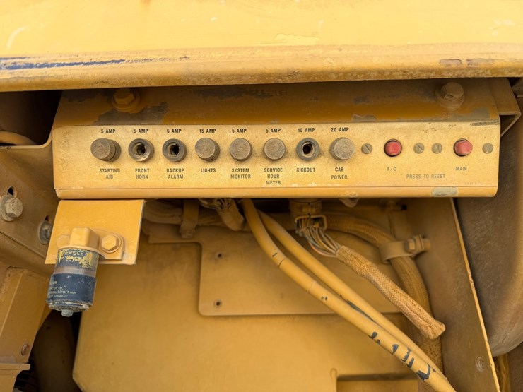 #4088-•-caterpillar-963-crawler-loader-image-64