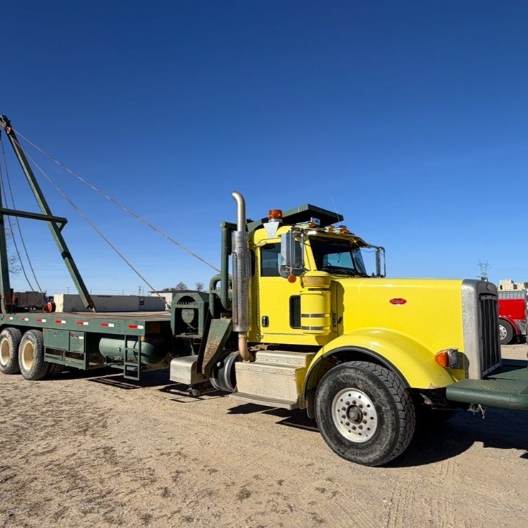 2013 PETERBILT 367