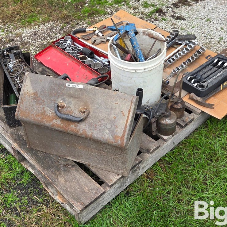 Pallet Of Misc Tools