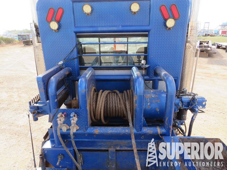 2015-peterbilt-389-t/a-glider-winch-tractor-w/day-cab-image-5