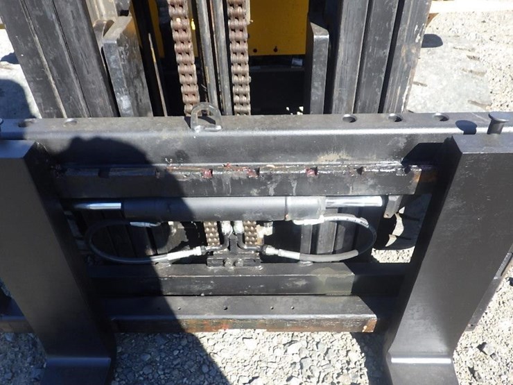 2023-hyundai-30l-9a-forklift-image-11