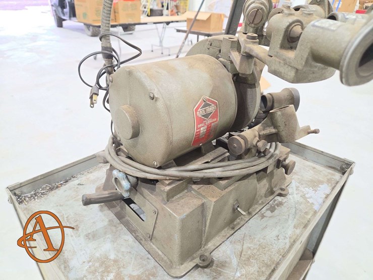 black-diamond-precision-drill-grinder-with-floor-cart-image-8