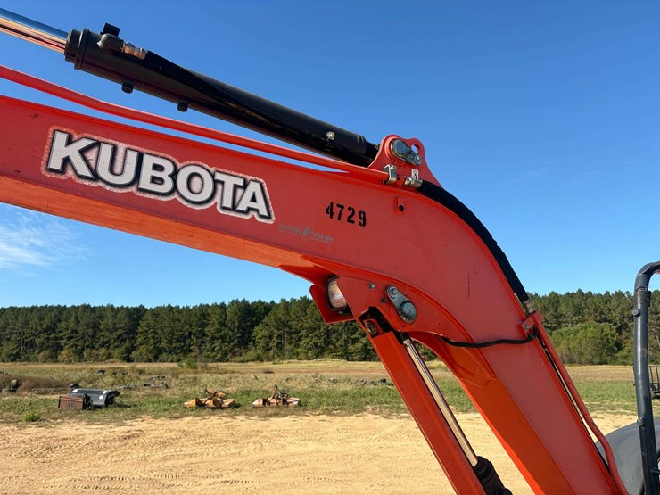 2022-kubota-kx057-4-crawler-excavator-(1,109-hours)-image-17