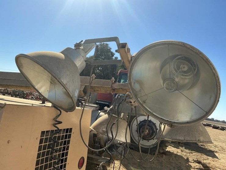 ingersoll-rand-portable-adj.-light-plant,-diesel-image-4