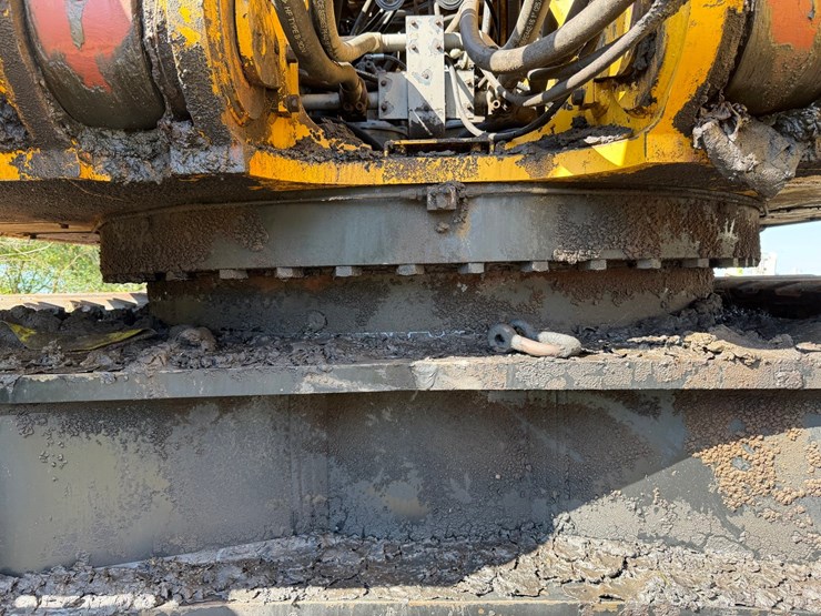 #4098-•-2015-john-deere-870g-lc-excavator-image-170
