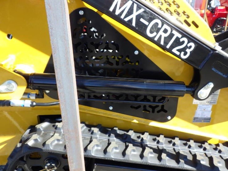 2026-agt-mx-crt23-skid-steer-tracked-loader-image-7