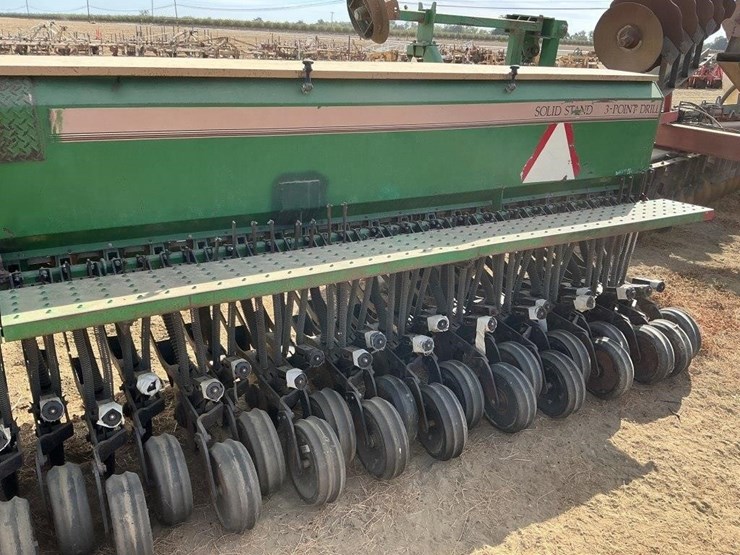 great-plains-3pd20-20'-3-pt-grain-drill-image-10