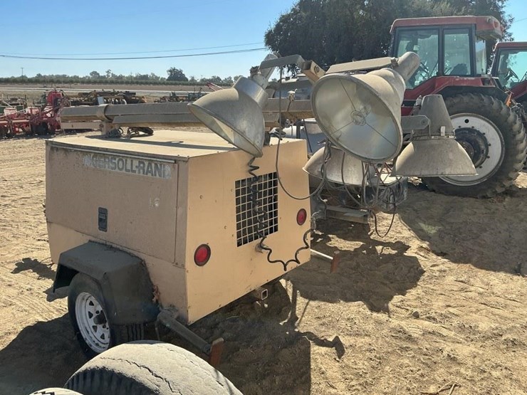 ingersoll-rand-portable-adj.-light-plant,-diesel-image-2