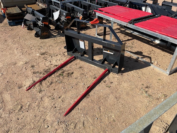 #4115-•-landhonor-skid-steer-bale-spear-attachment-image-2
