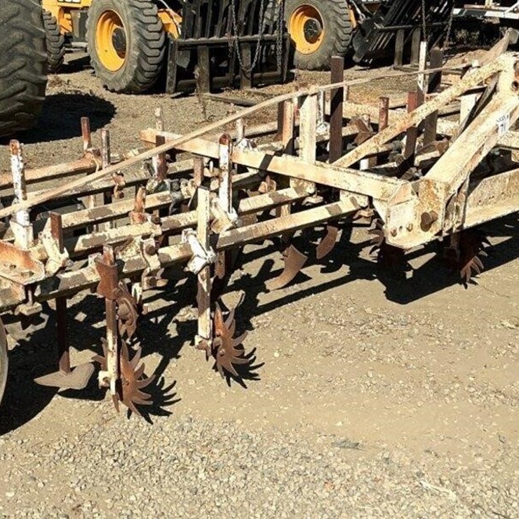 Custom 3-Pt 3-Row 60" Cultivator