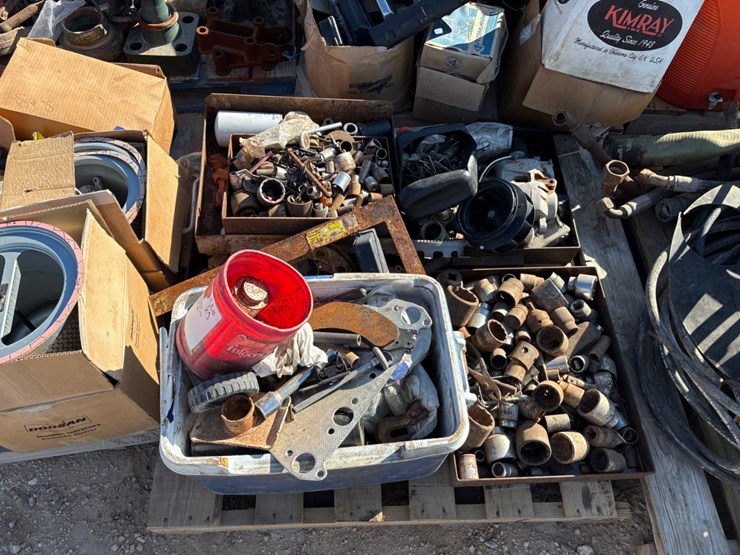 (3-pallets)-w/-(2)-bristol’s-chart-recorders,-assorted-sockets,-hand-tools,-hydraulic-&-suction-hoses,-flow-meters,-etc.-image-4