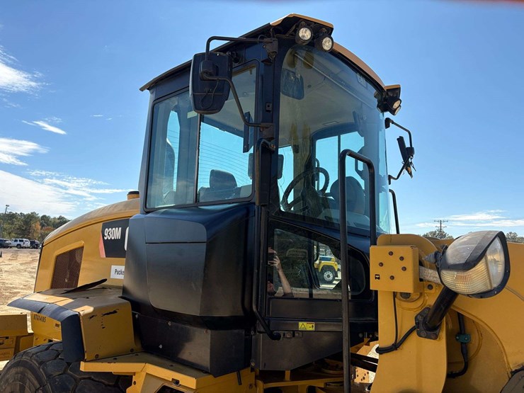 2018-caterpillar-930-r/t-wheeled-loader-(5,129-hours)-image-8