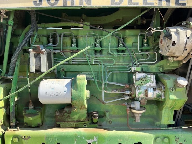 john-deere-4240-hi-crop-tractor,-powershift-image-9