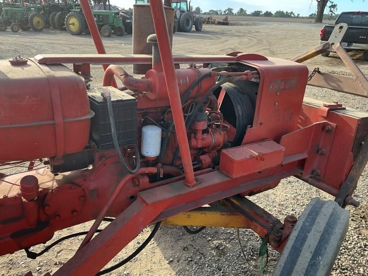 allis-chalmers-i-600-4500lb-capacity-rt-forklift-image-12