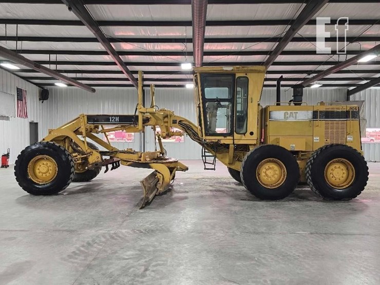 2003-caterpillar-12h-image-5