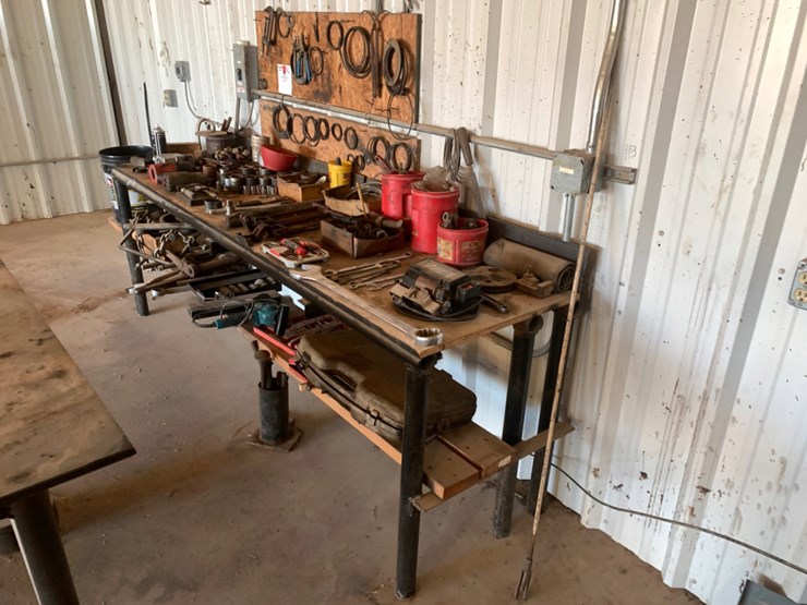 8’-x-2’-x-3’-metal-work-bench-and-all-it’s-contents-image-2
