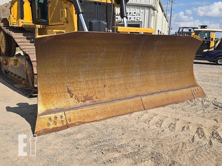 2019-caterpillar-d6t-xl-image-10