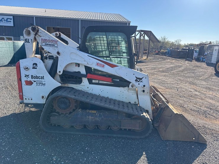 2018-bobcat-t770-image-8