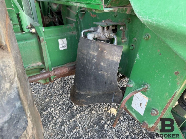 2012-john-deere-s670-combine-image-101