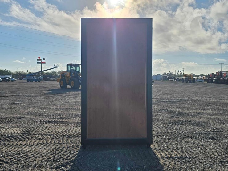mobile-toilet-with-shower-image-6