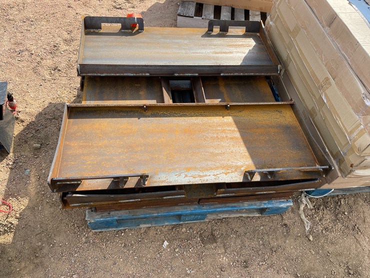 #4134-•-landhonor-skid-steer-universal-adapter-plate-image-5
