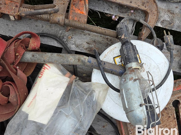 drill-press-&-tools-image-20