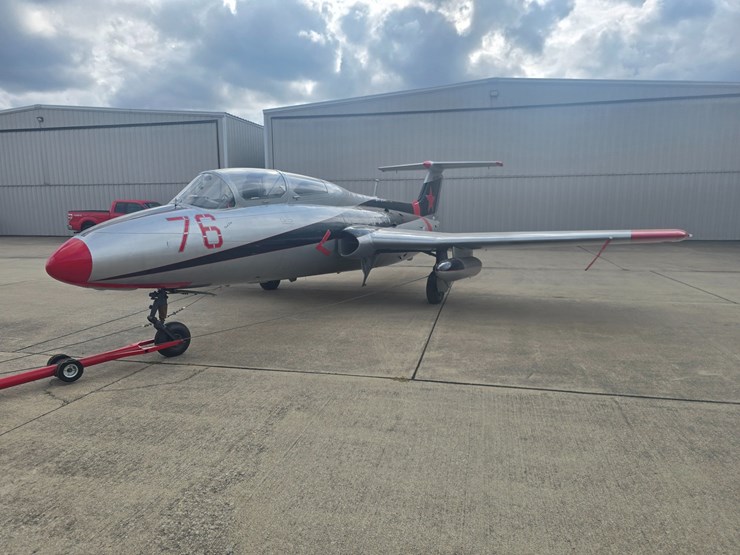 #246892-•-aero-l-29-delfin-jet-image-2