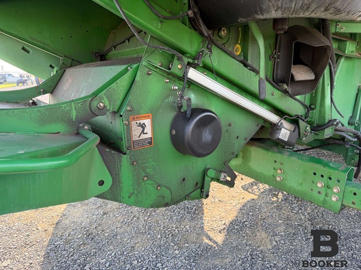 2012-john-deere-s670-combine-image-73
