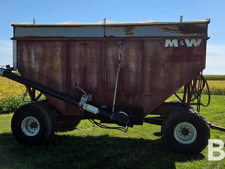 m&w-little-red-wagon-#300-wagon-image-4
