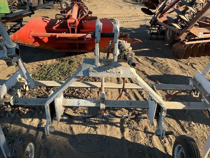 custom-25'-3-pt-fold-up-spray-bar-attachment-image-5