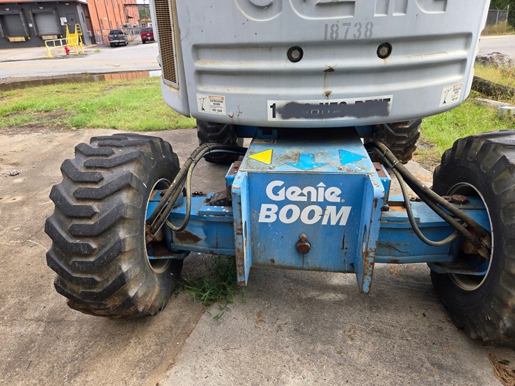 #10-•-genie-lift-boom-4x4-/-3952-hours-/-model:-z60/34-image-9
