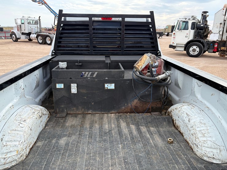2023-ford-f250-image-6
