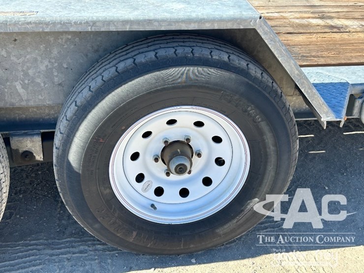2024-felling-ft-10it-i-g-tiltbed-equipment-trailer,-9,980#-gvwr,-80"x18'-deck.-image-8