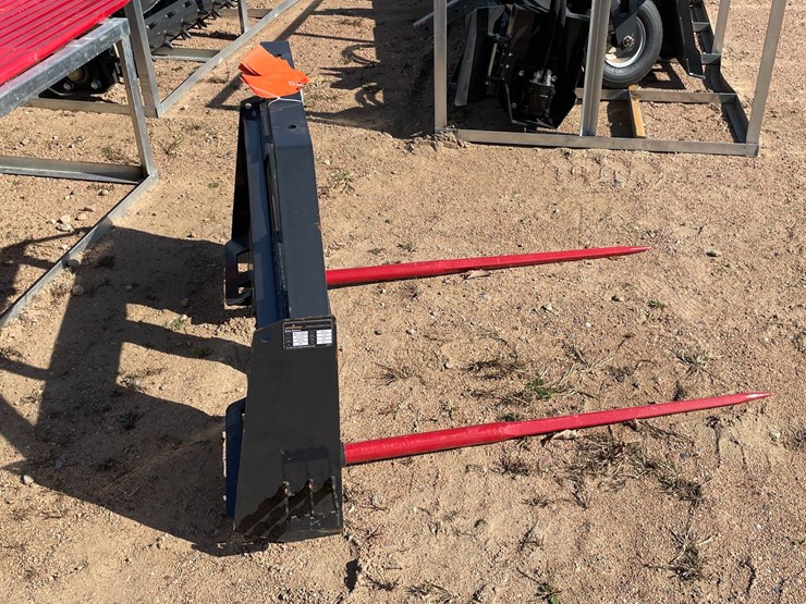 #4111-•-landhonor-skid-steer-bale-spear-attachment-image-6