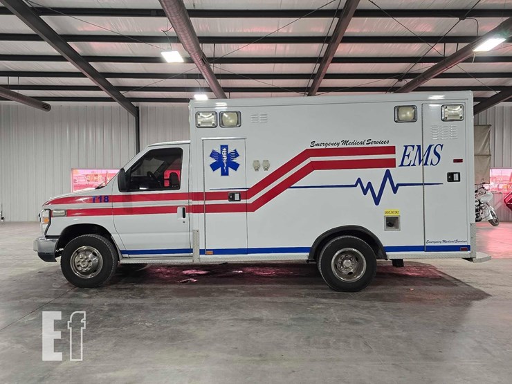 2012-ford-e350-sd-image-5