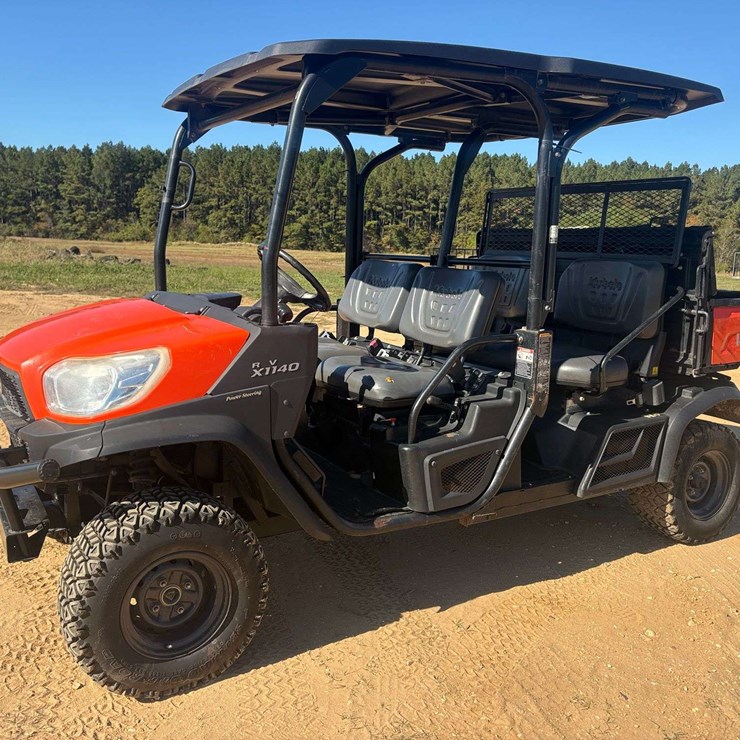 2023 KUBOTA RTVX1140