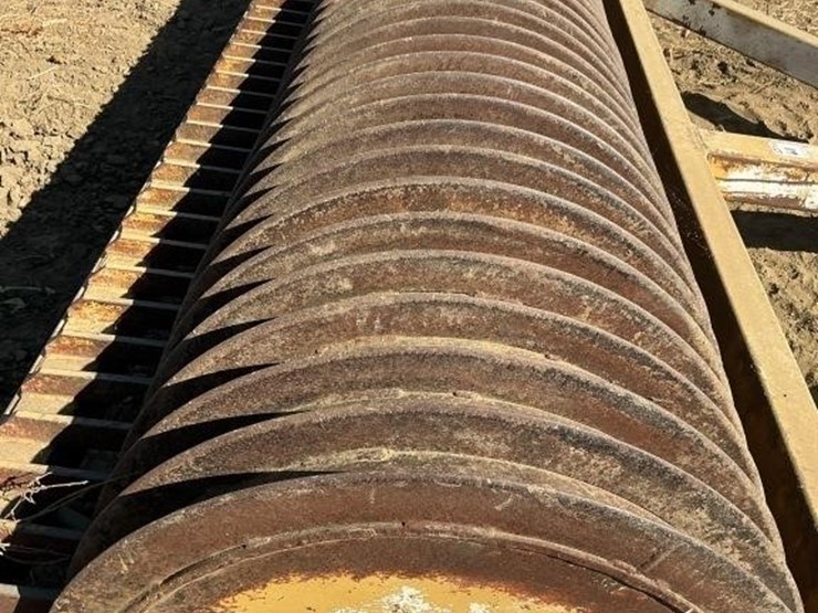 custom-12'-ripper-roller-image-5