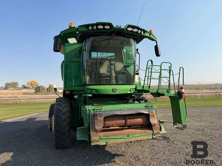 2012-john-deere-s670-combine-image-8