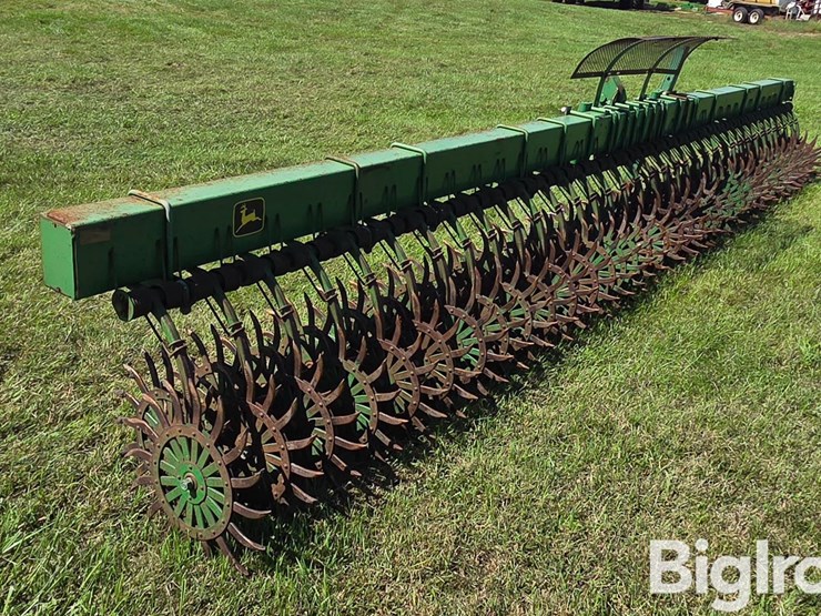 john-deere-400-rotary-hoe-image-7