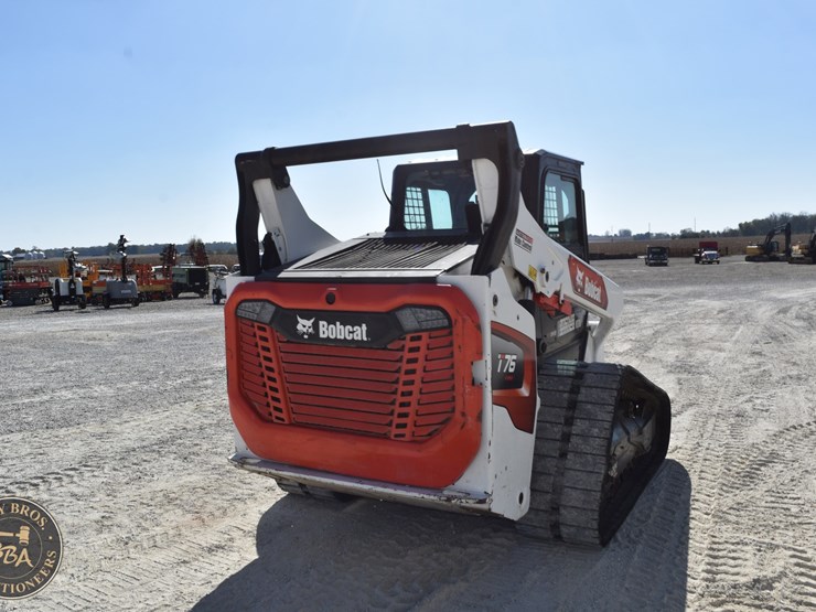 2023-bobcat-t76-image-15