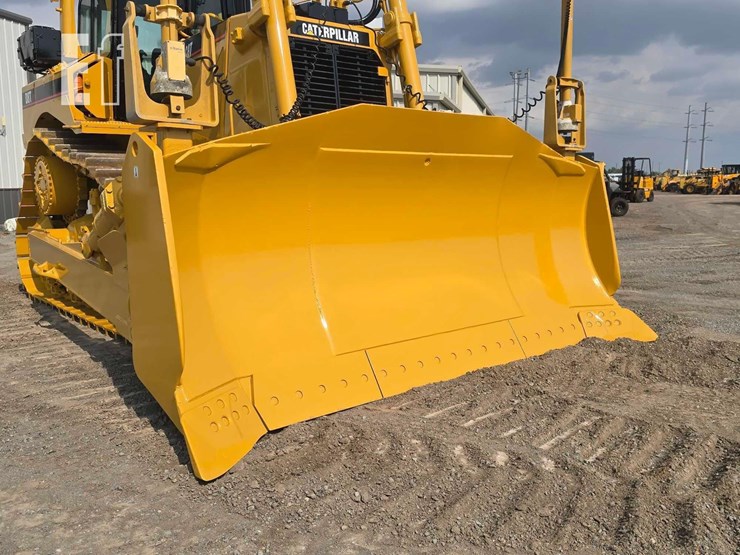 2007-caterpillar-d8t-image-10