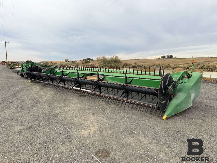 2017-john-deere-635fd-draper-header-image-1