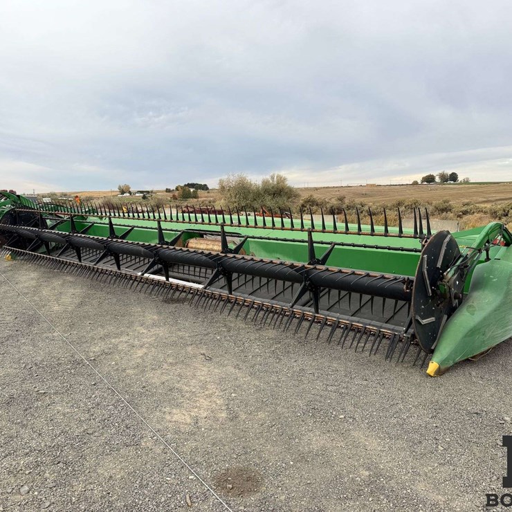 2017 John Deere 635FD Draper Header
